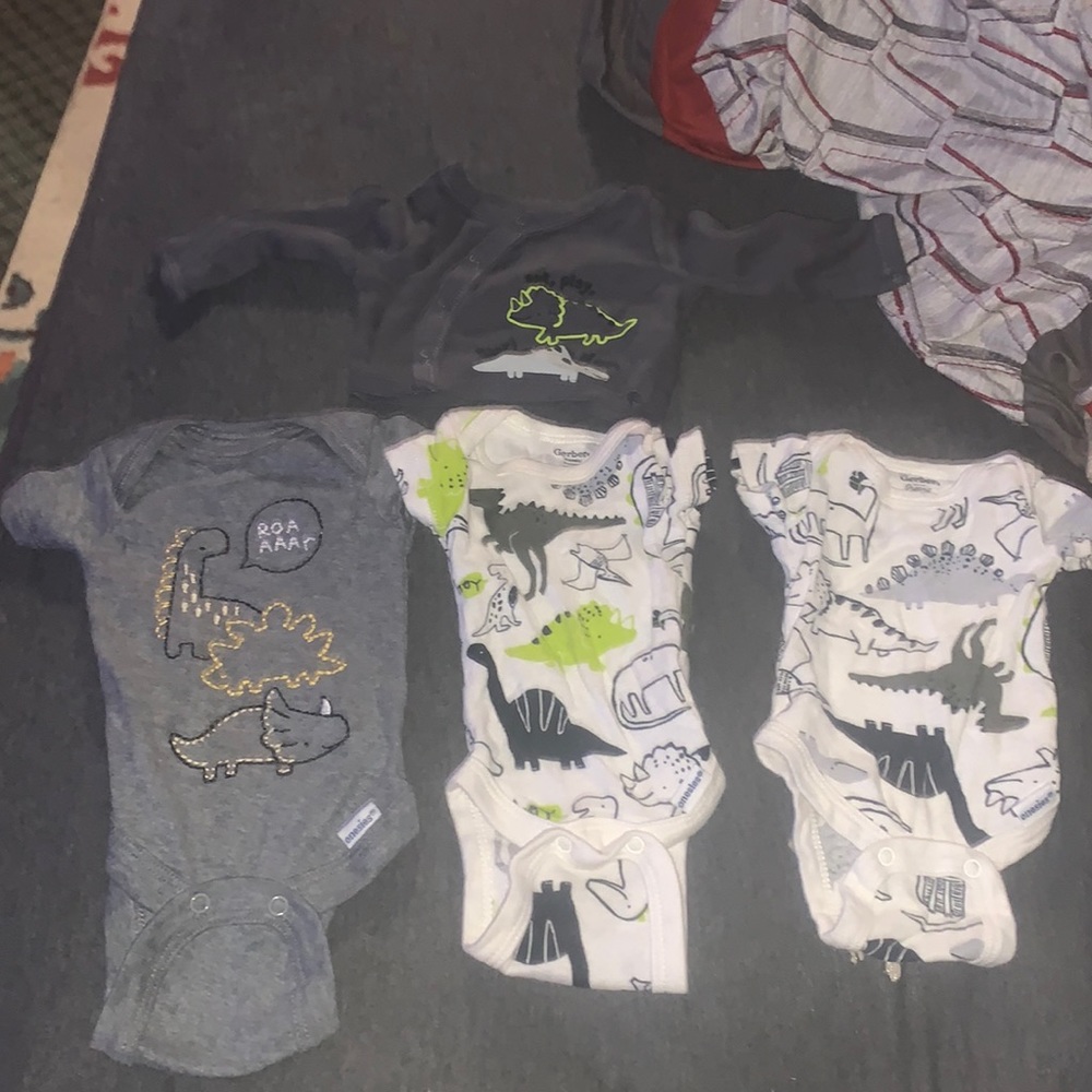 Dinosaur preemie bundle
